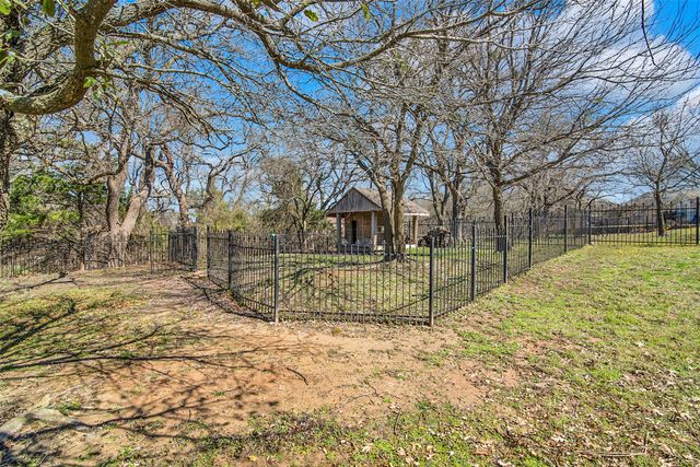 149 Owen Lane, Van Alstyne, TX 75495