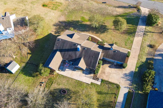 149 Owen Lane, Van Alstyne, TX 75495