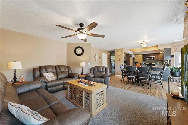 2810 S Brandy's Jewel, Meridian, ID 83642