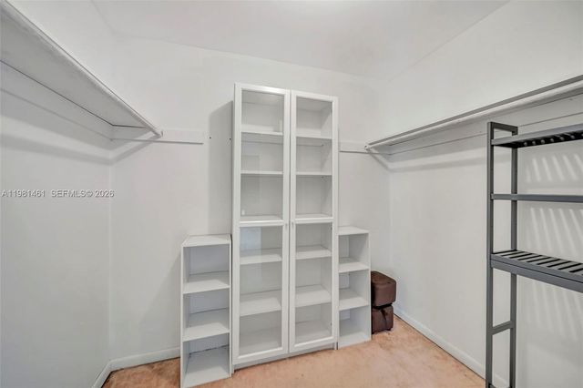 8769 SW 137th Ave, Miami, FL 33183