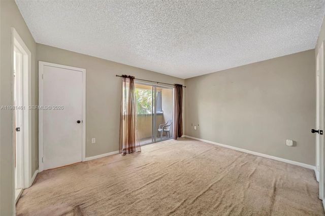 8769 SW 137th Ave, Miami, FL 33183