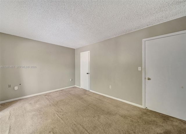 8769 SW 137th Ave, Miami, FL 33183