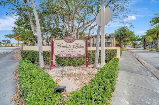 8769 SW 137th Ave, Miami, FL 33183