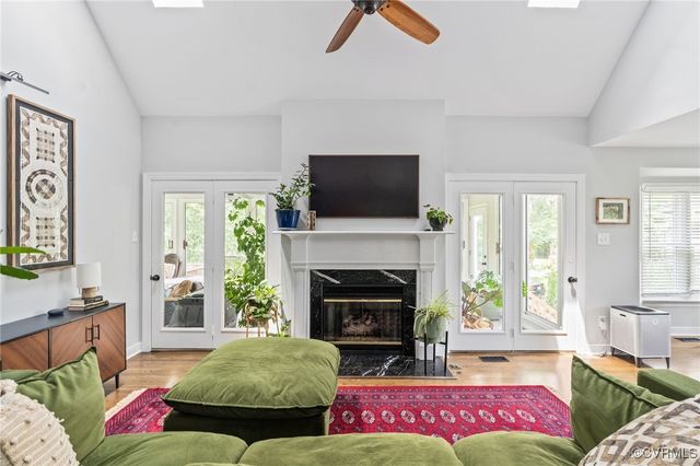 4200 Crestwood Rd, Richmond, VA 23227
