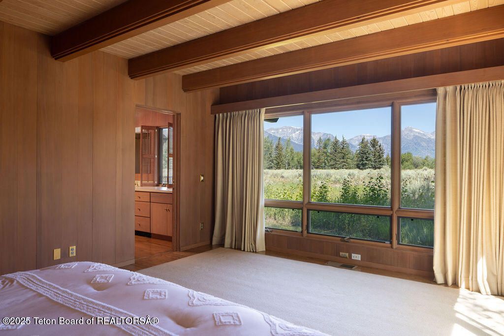 255/225 HUCKLEBERRY Drive, Jackson, WY 83001 photo 22