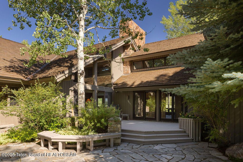 255/225 HUCKLEBERRY Drive, Jackson, WY 83001 photo 7