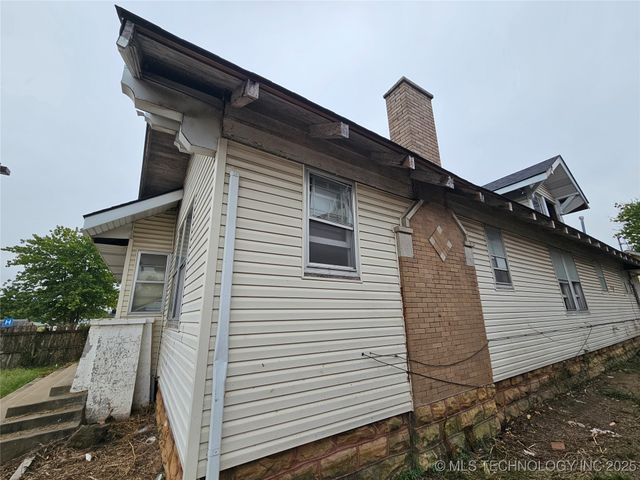 724 S Main Street, Sapulpa, OK 74066