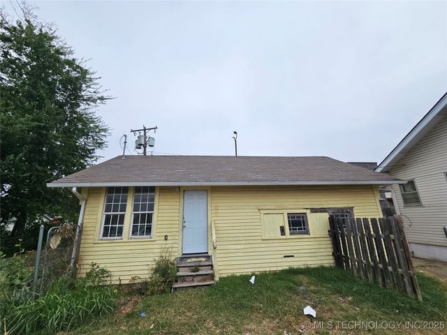 724 S Main Street, Sapulpa, OK 74066