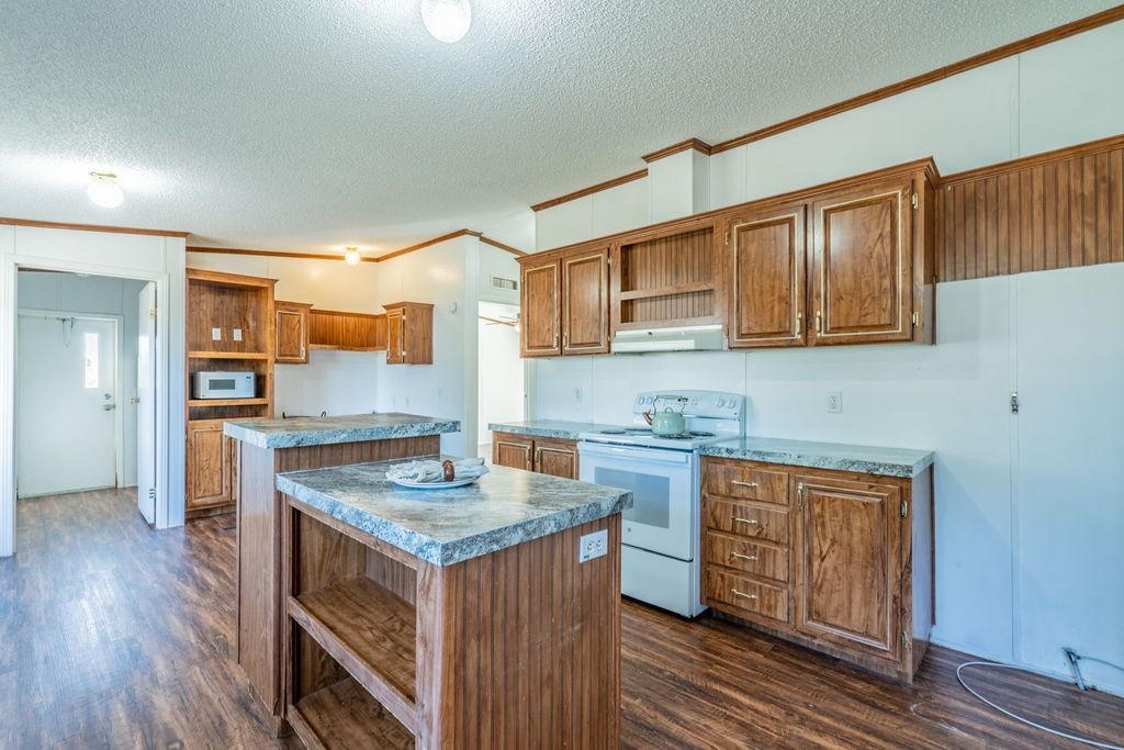 104 Hill Top Court, Springtown, TX 76082 — photo 5
