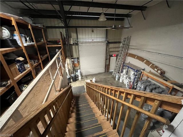 12155 Metro PKWY # 4, Fort Myers, FL 33966