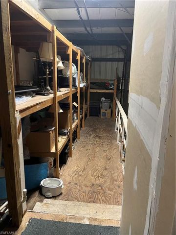 12155 Metro PKWY # 4, Fort Myers, FL 33966