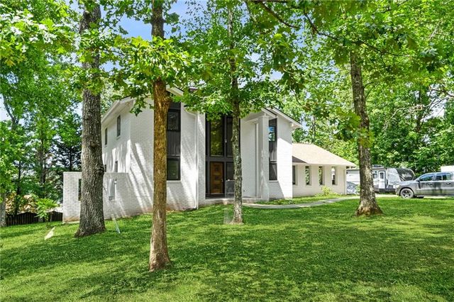 1113 Honeysuckle Drive, Canton, GA 30114