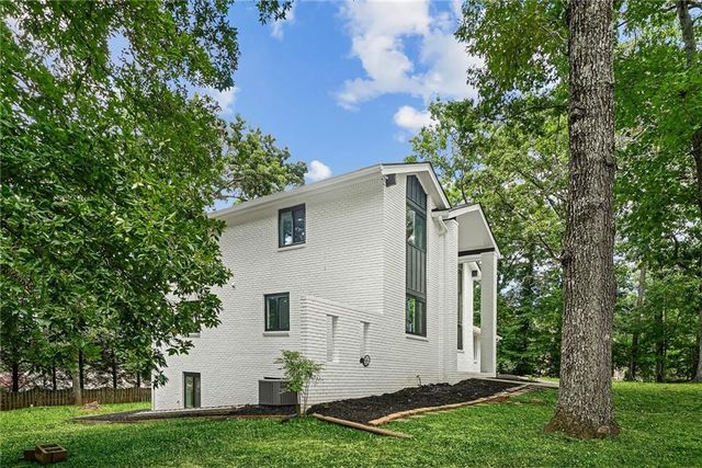 1113 Honeysuckle Drive, Canton, GA 30114