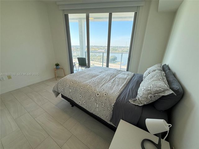 2000 Metropica Way 1204, Sunrise, FL 33323