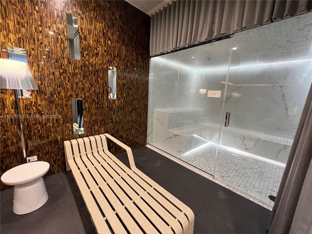 2000 Metropica Way 1204, Sunrise, FL 33323