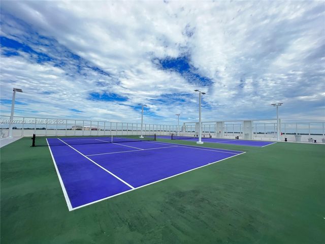 2000 Metropica Way 1204, Sunrise, FL 33323