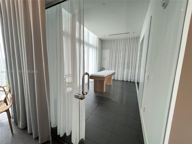 2000 Metropica Way 1204, Sunrise, FL 33323