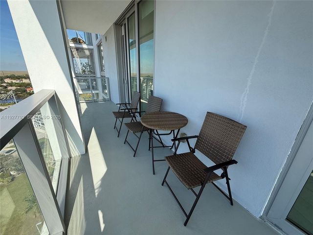 2000 Metropica Way 1204, Sunrise, FL 33323