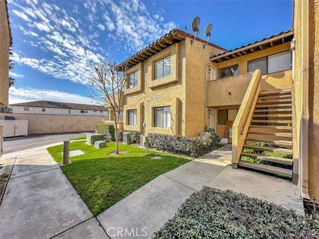 17333 Brookhurst Street D6, Fountain Valley, CA 92708