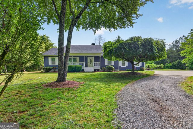 195 Phillips Drive, Cleveland, GA 30528