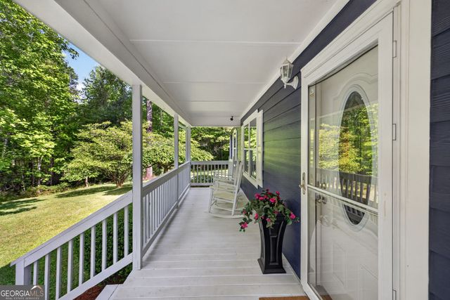 195 Phillips Drive, Cleveland, GA 30528