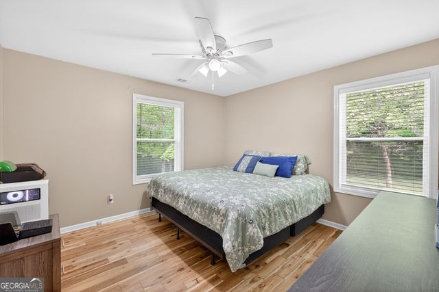 195 Phillips Drive, Cleveland, GA 30528