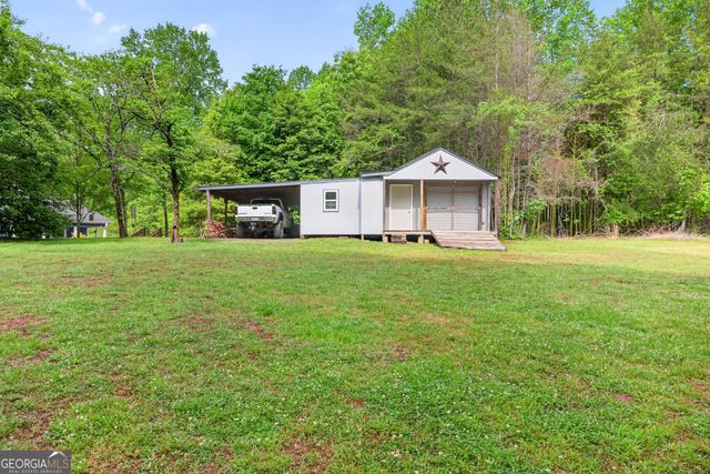 195 Phillips Drive, Cleveland, GA 30528