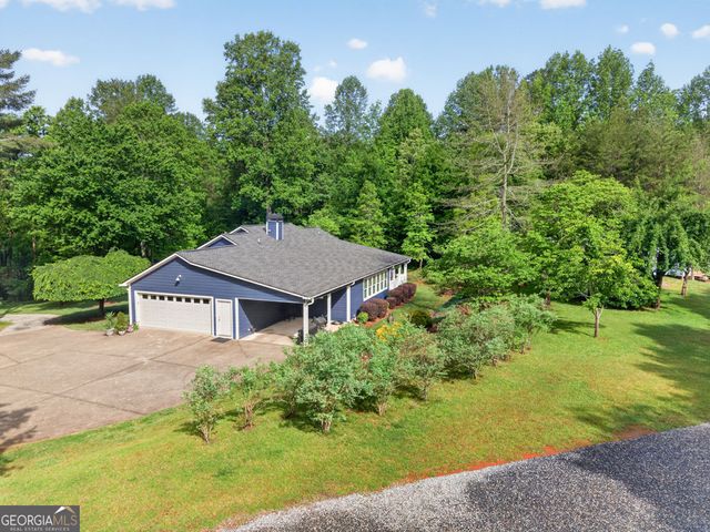 195 Phillips Drive, Cleveland, GA 30528