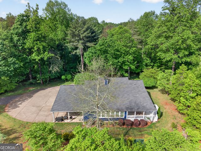 195 Phillips Drive, Cleveland, GA 30528