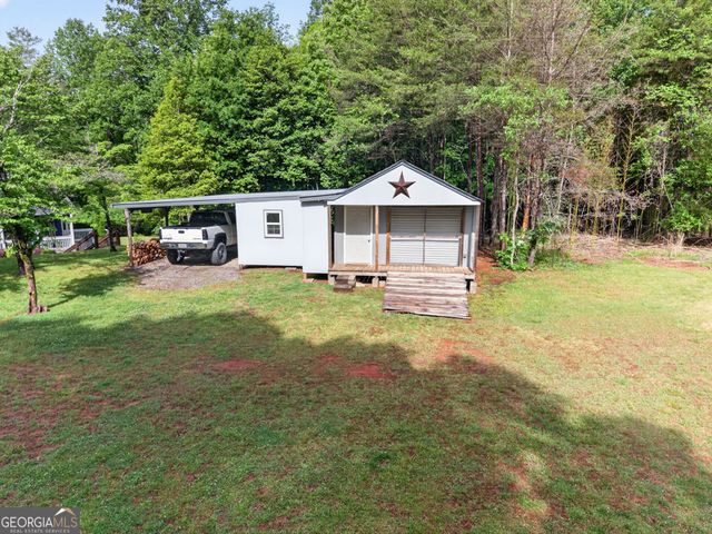 195 Phillips Drive, Cleveland, GA 30528