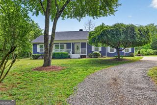 195 Phillips Drive, Cleveland, GA 30528