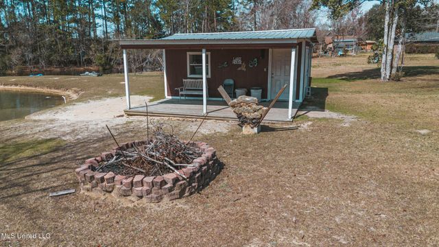 17113 E Spring Lake Drive, Vancleave, MS 39565