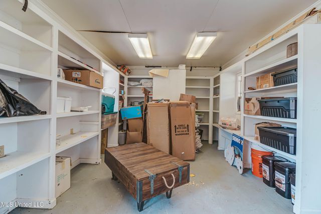 17113 E Spring Lake Drive, Vancleave, MS 39565