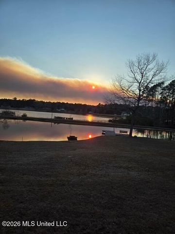 17113 E Spring Lake Drive, Vancleave, MS 39565