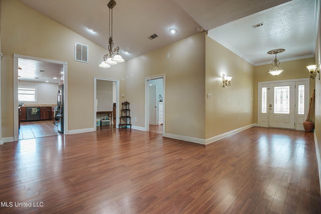 17113 E Spring Lake Drive, Vancleave, MS 39565