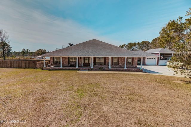 17113 E Spring Lake Drive, Vancleave, MS 39565