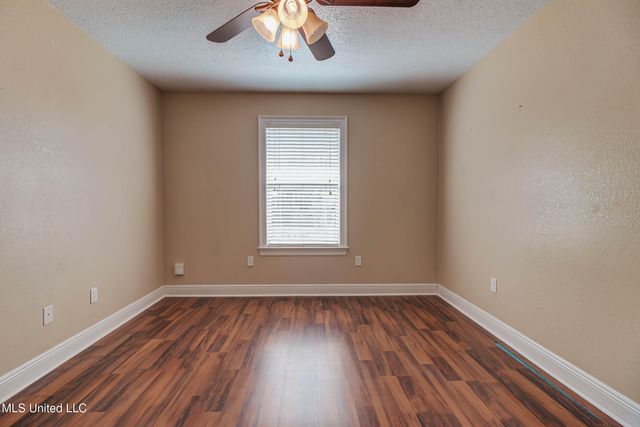 17113 E Spring Lake Drive, Vancleave, MS 39565