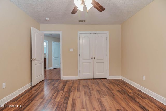 17113 E Spring Lake Drive, Vancleave, MS 39565