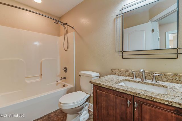 17113 E Spring Lake Drive, Vancleave, MS 39565