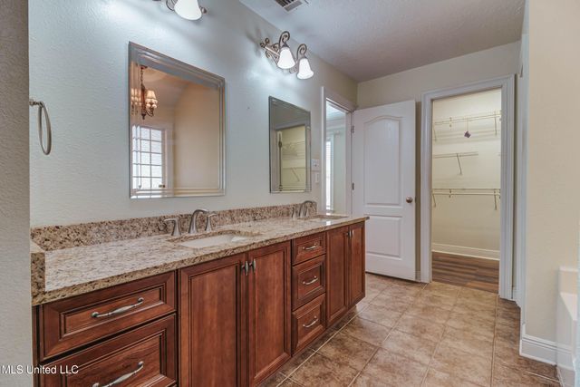 17113 E Spring Lake Drive, Vancleave, MS 39565