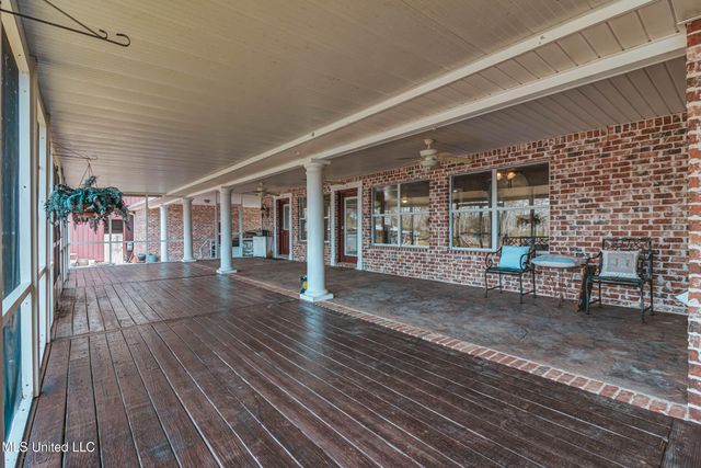 17113 E Spring Lake Drive, Vancleave, MS 39565
