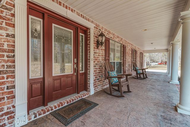 17113 E Spring Lake Drive, Vancleave, MS 39565