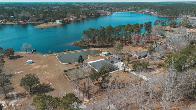 17113 E Spring Lake Drive, Vancleave, MS 39565
