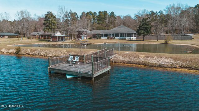 17113 E Spring Lake Drive, Vancleave, MS 39565