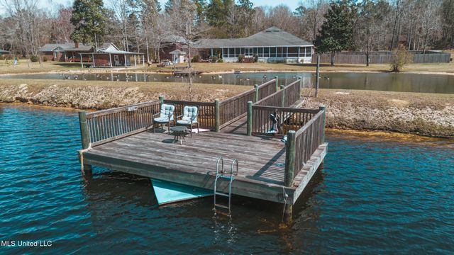 17113 E Spring Lake Drive, Vancleave, MS 39565
