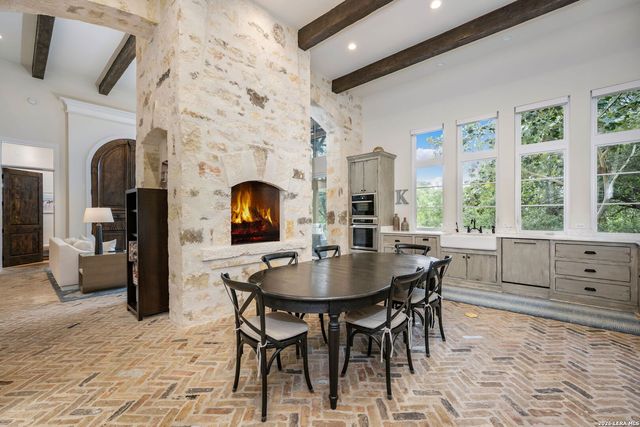 107 Umbria, San Antonio, TX 78230