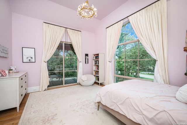 107 Umbria, San Antonio, TX 78230