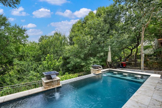 107 Umbria, San Antonio, TX 78230
