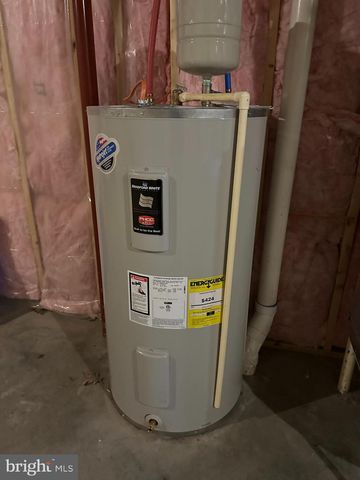 230 REDSTONE TER, Frostburg, MD 21532