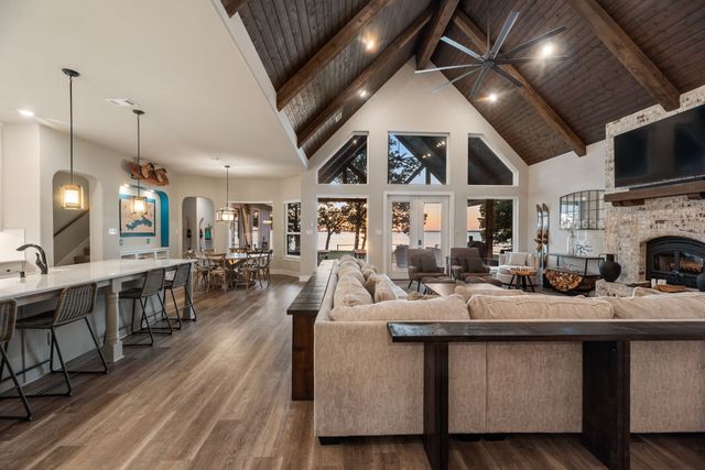 1144 Paradise Cove, Streetman, TX 75859